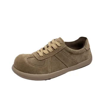 Retro Strappy Lifestyle Shoes