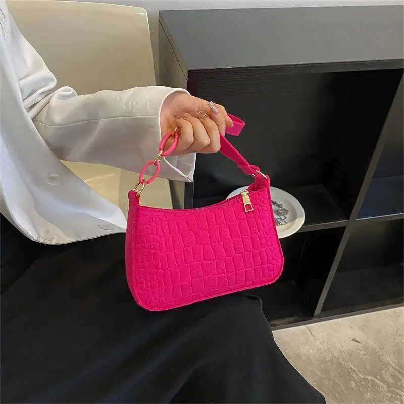 Elegant Simple Shoulder Bag-1
