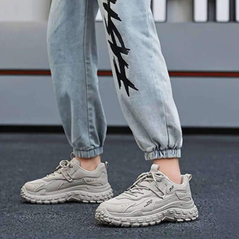 Fashionable Breathable Chunky Sneakers-6