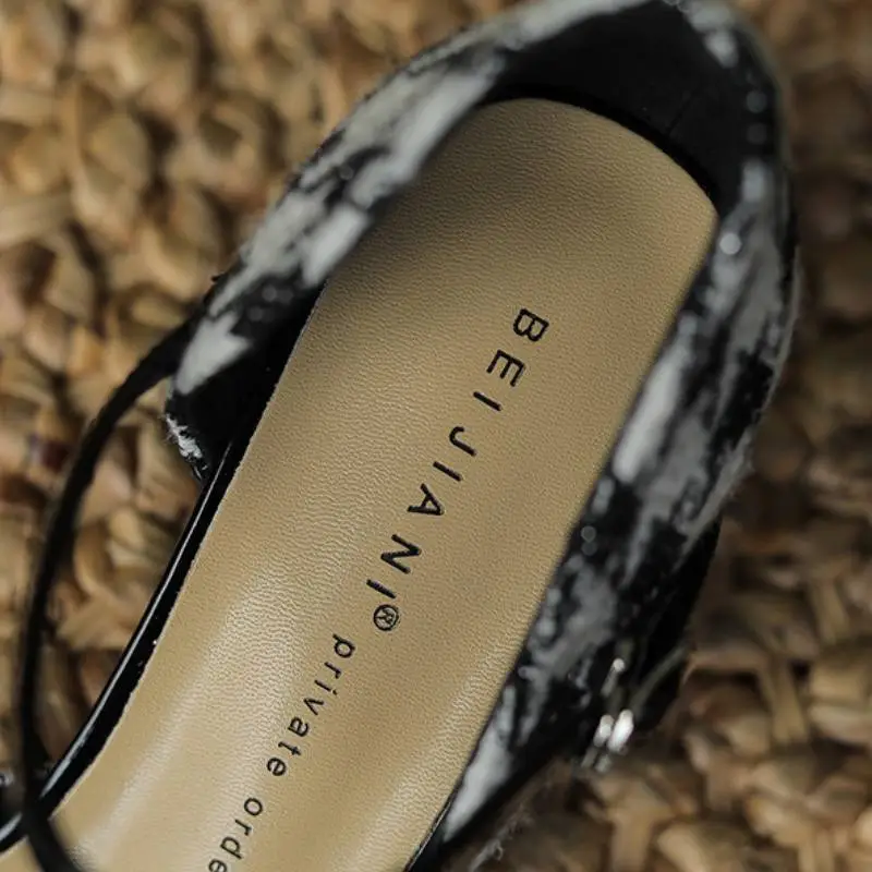 Simple Contrast Color Mary Jane Shoes-6