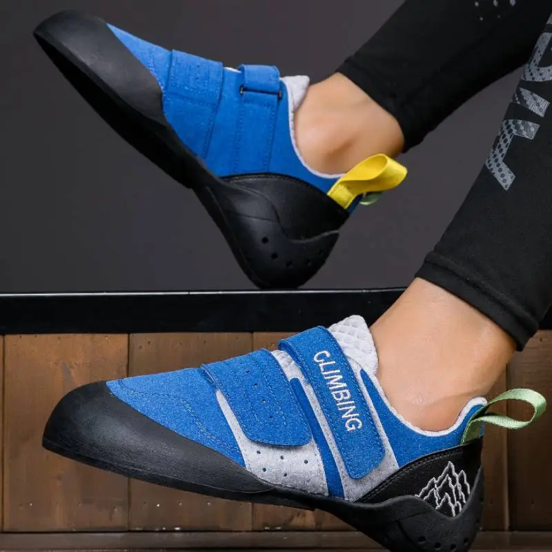 Simple Basics Rock Climbing Shoes-1