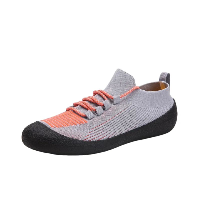 Sporty Breathable River Trekking Shoes-3