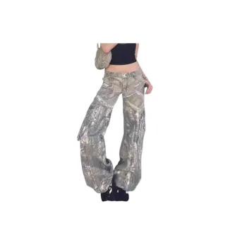 Fashionable Straight Leg Jeans
