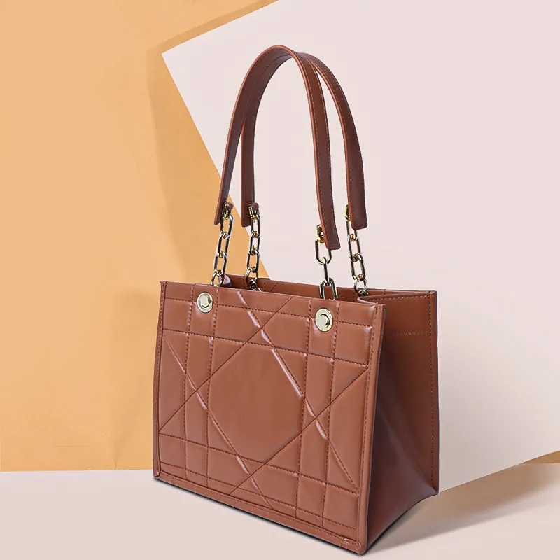Fashionable Casual Handbag-4