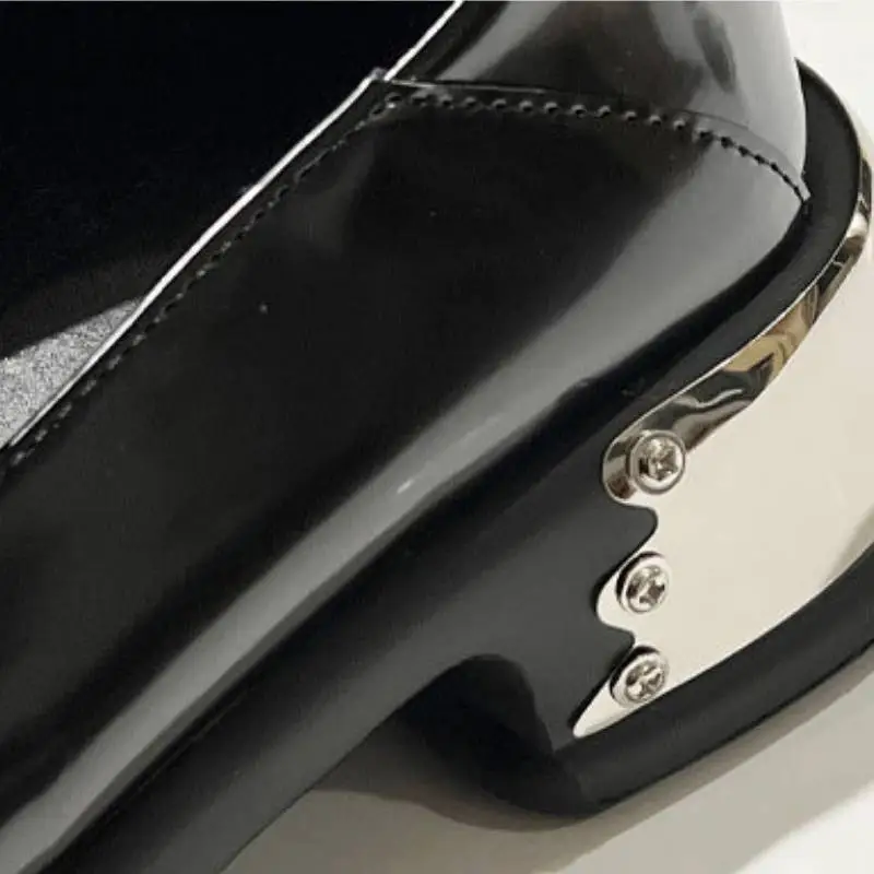 Fashionable Plain Loafer-3