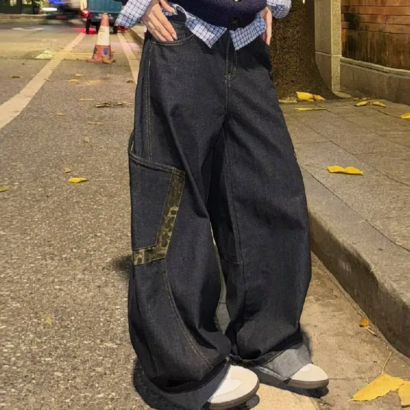 Retro Washed Loose Jeans Women-5