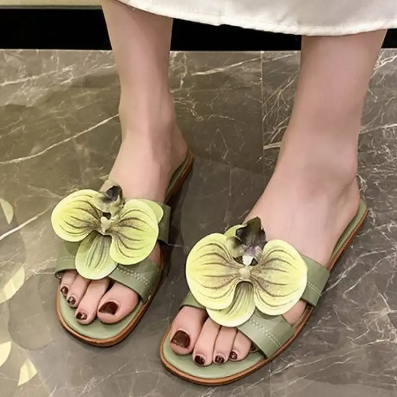 Simple Basics Flip Flops-5