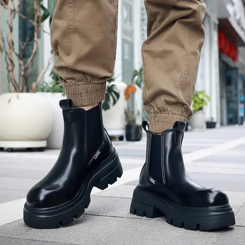 Fashionable Casual Chelsea Boot-1
