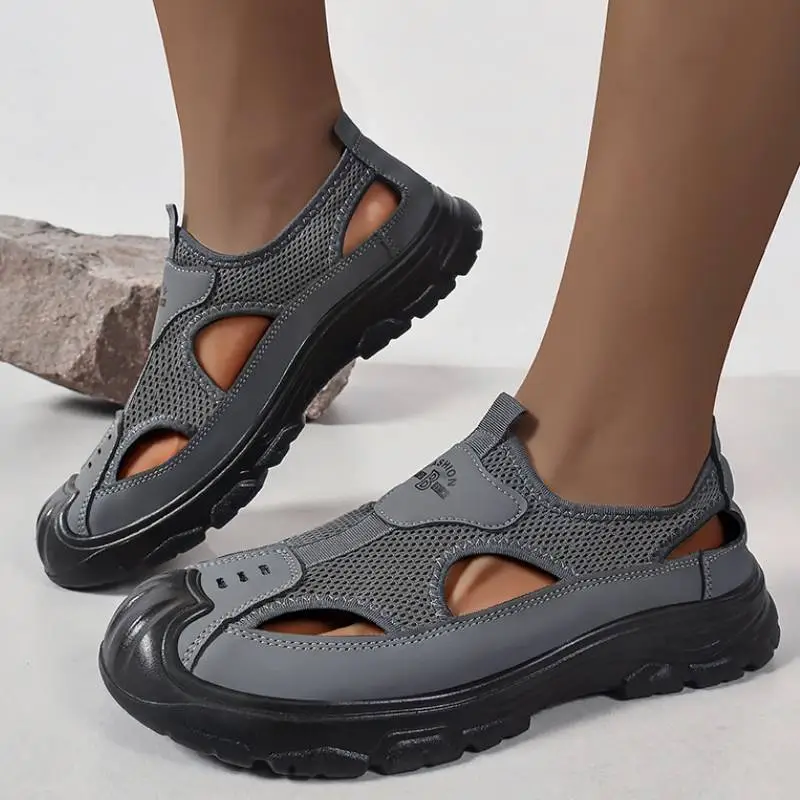 Fashionable Sporty River Trekking Shoes-8