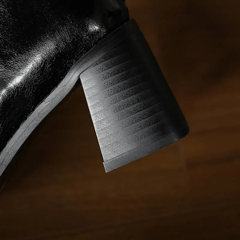 Simple Zipper Ankle Boots-7