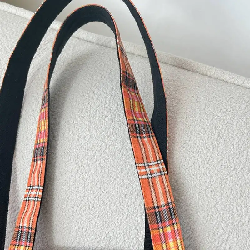 Simple Lightweight Shoulder Bag-3