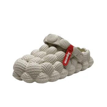 Fashionable Simple Clogs