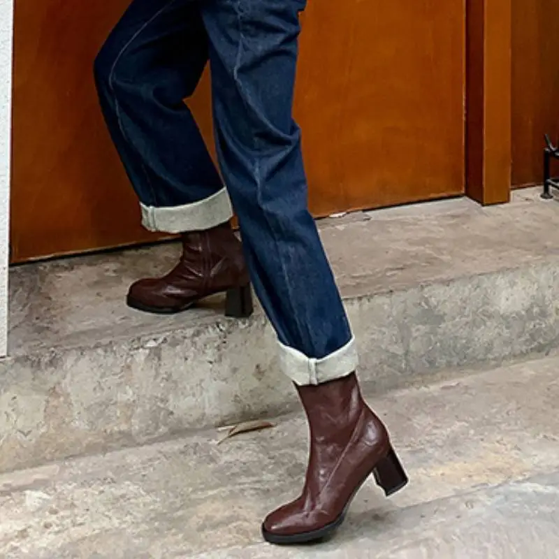 Fashionable Plain Ankle Boots-8