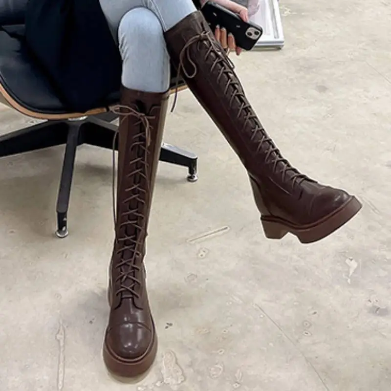 Retro Embroidery Knee High Boots-4