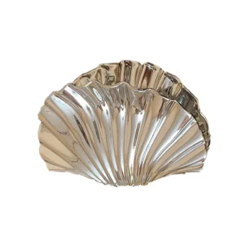 Elegant Shell Hair Clip
