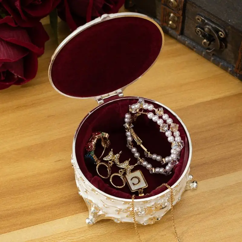 Fashionable Basics Storage Boxes-1