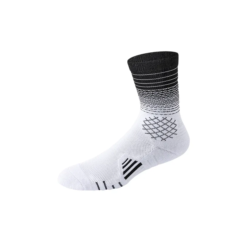 Trendy Sports Polyester Mid Calf Sock-5