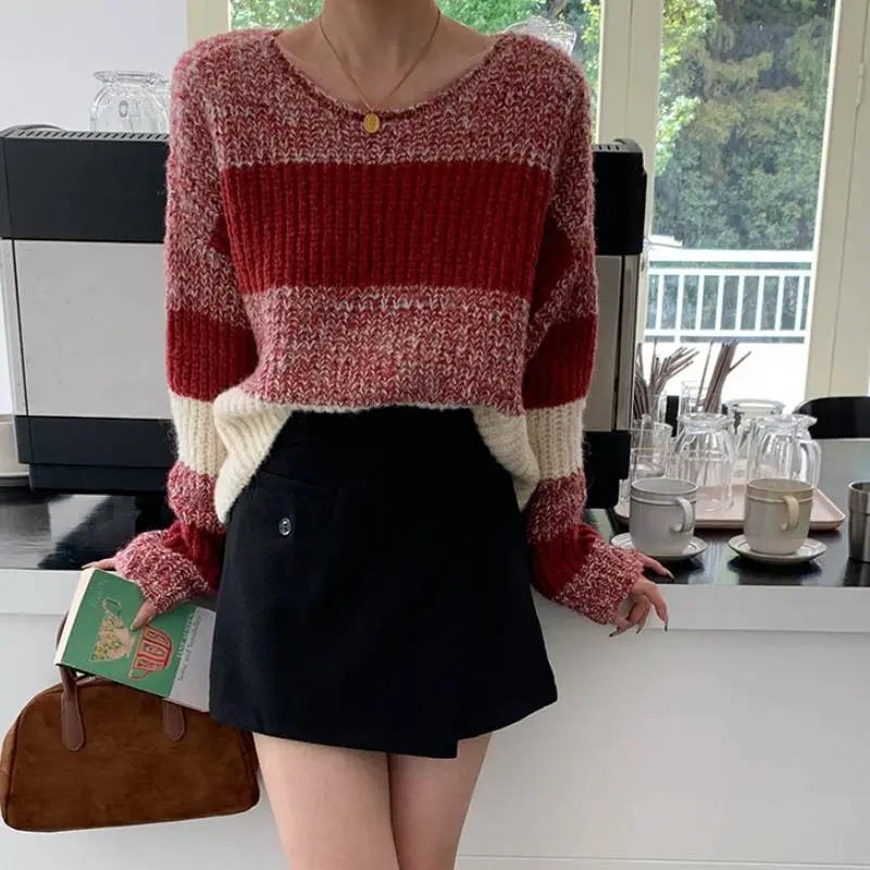 Loose Simple Sweater-3