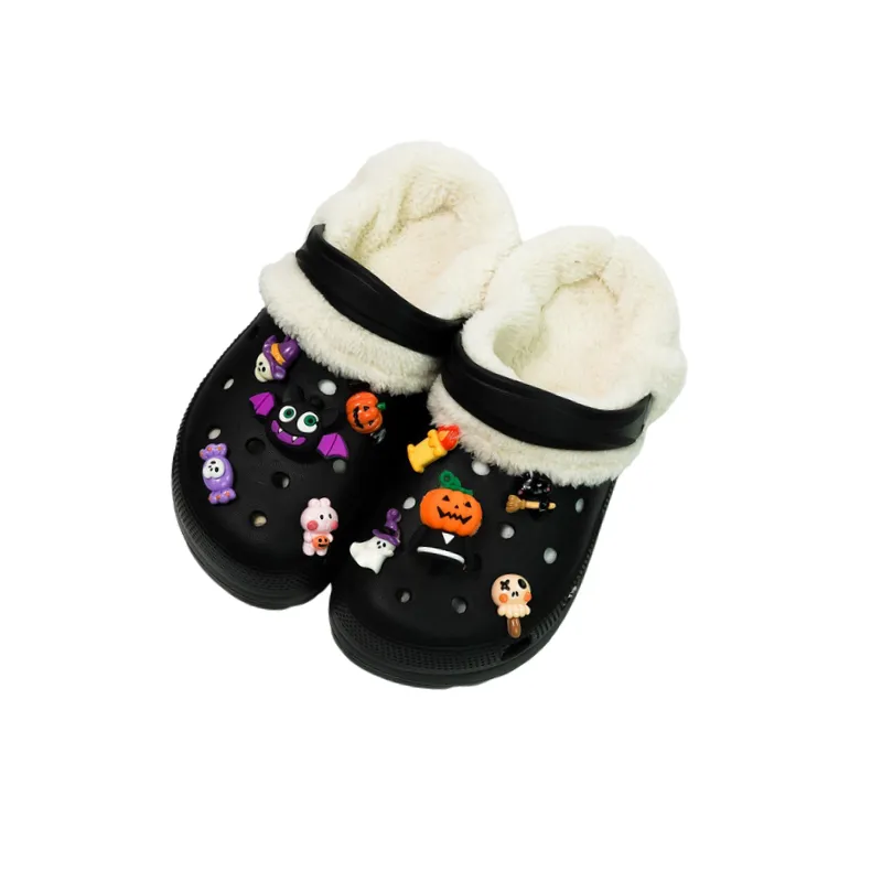 Fashionable Basics Clogs-0