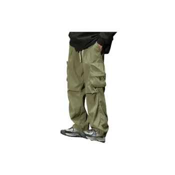 Loose Straight Leg Cargo Pants