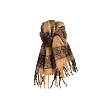 Warming Fashionable Knit Scarf