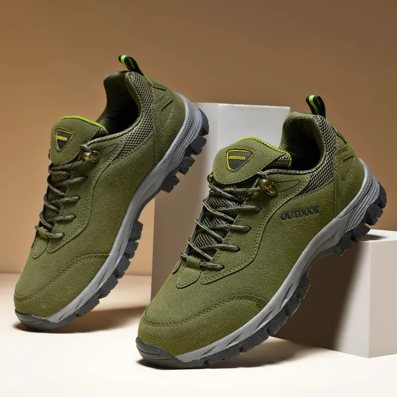 Simple Breathable Hiking Shoes-2