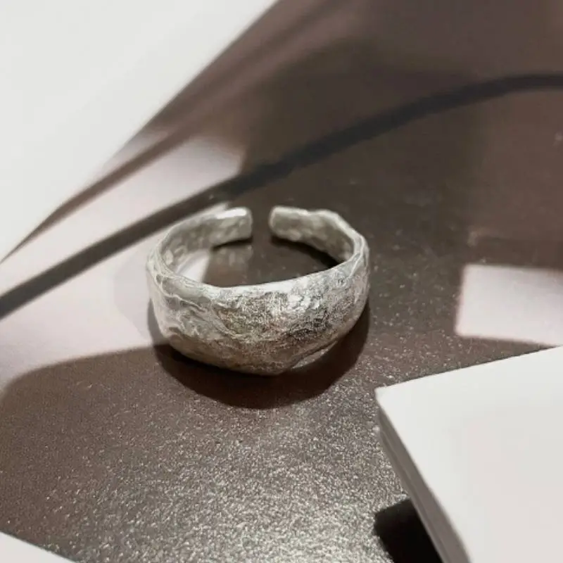 Fashionable Simple Ring Women-1