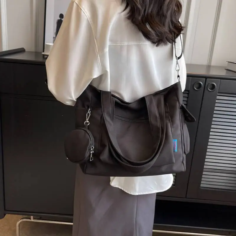 Fashionable Simple Shoulder Bag-1