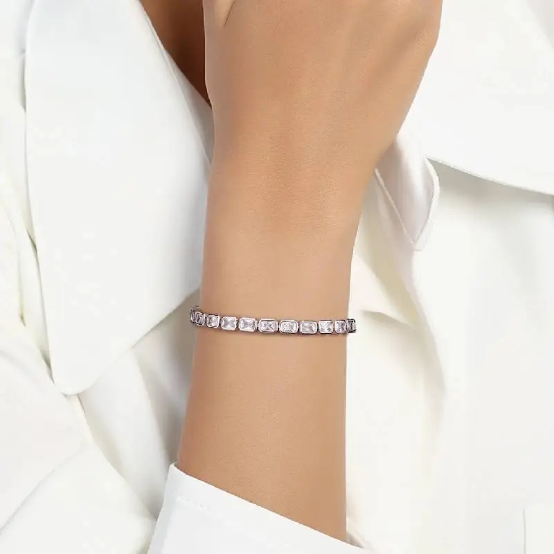 Fashionable Simple Bracelet Women-1
