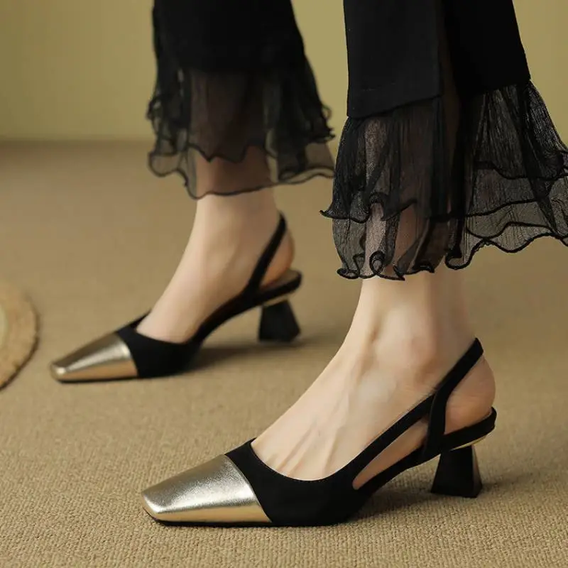 Simple Contrast Color High Heels-5