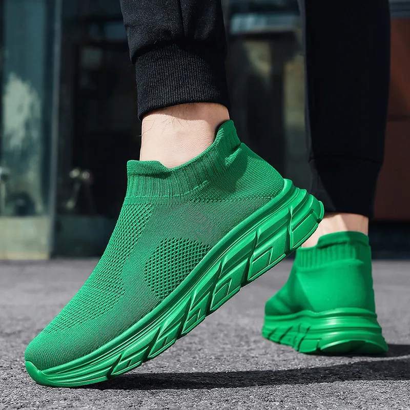 Simple Breathable Slip On Shoes-11