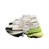 White Green