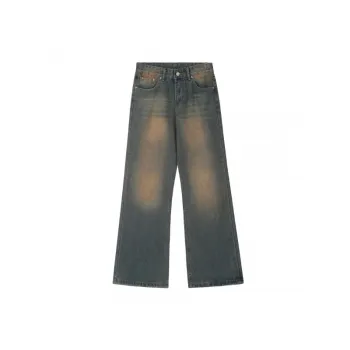 Fashionable Straight Leg Jeans