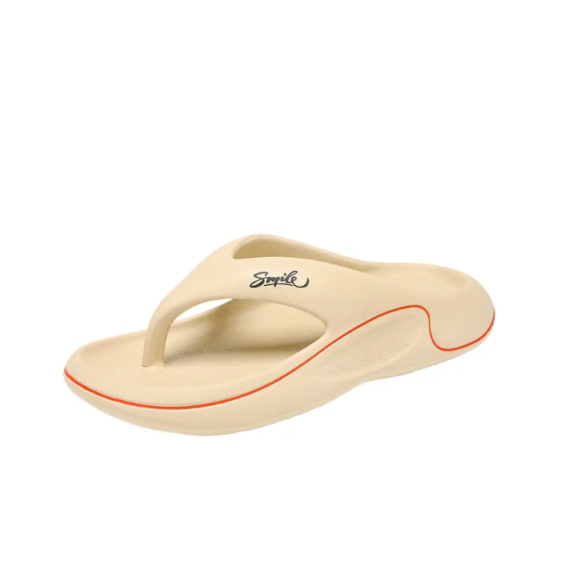 Fashionable Soft Flip Flops-0