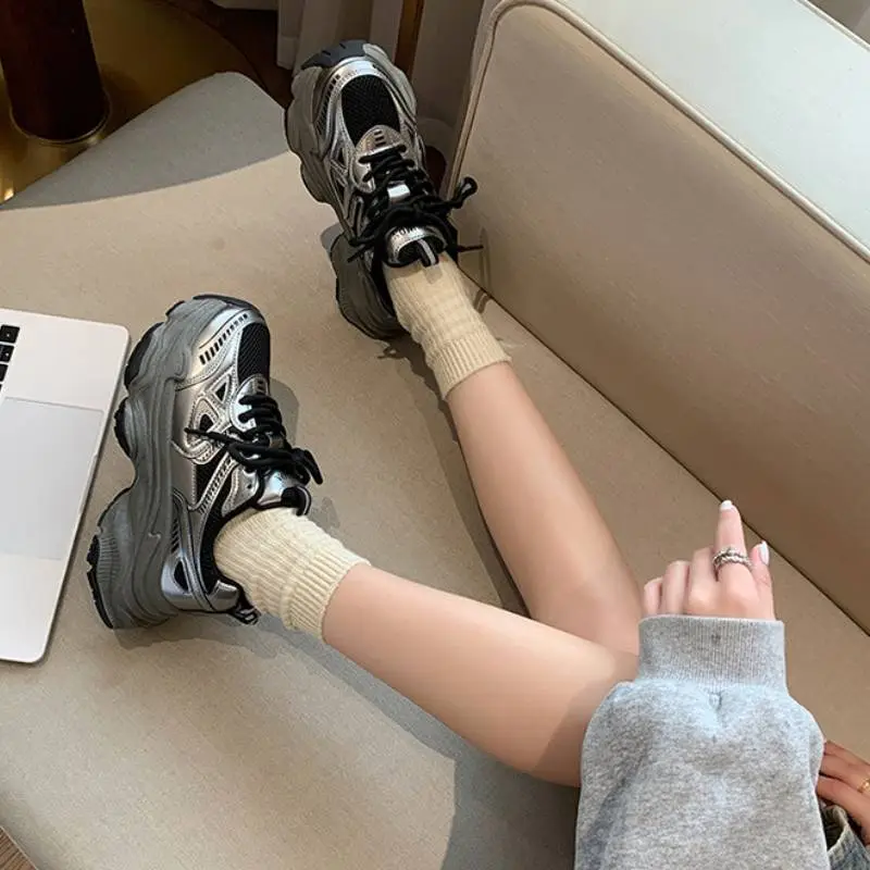 Simple Breathable Chunky Sneakers-3