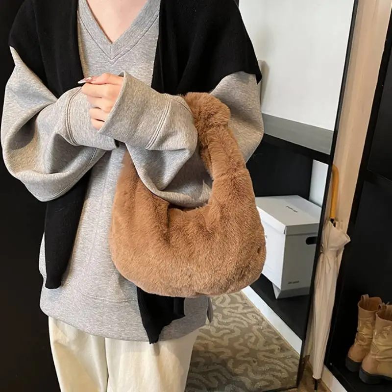 Fashionable Simple Handbag-1