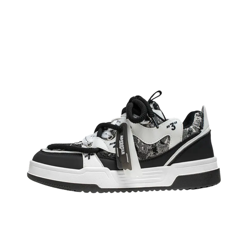 Street Fashionable Stylish Skateboarding Shoes-0