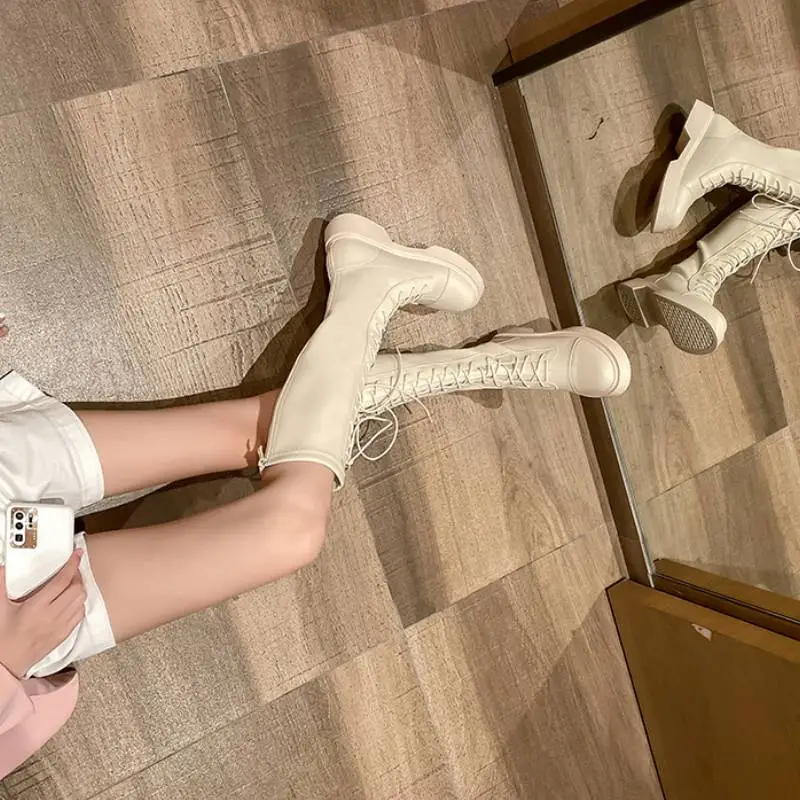 Retro Embroidery Knee High Boots-8