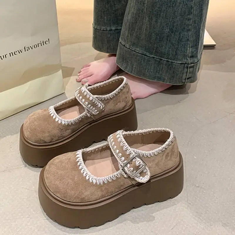 Elegant Lightweight Platform Shoes-9