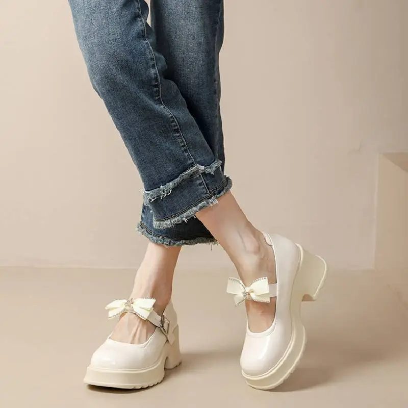 Simple Funky Mary Jane Shoes-2