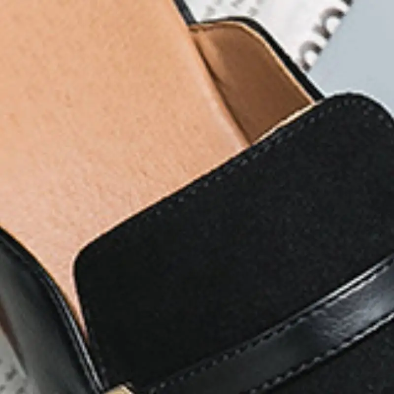 Fashionable Breathable Loafer-7