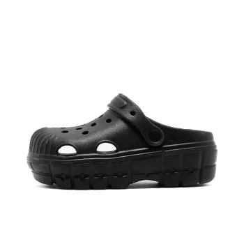 Fashionable Breathable Clogs