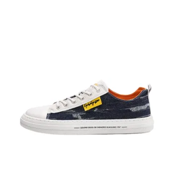 Fashionable Casual Skateboarding Shoes
