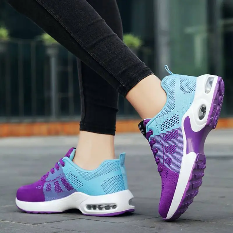 Casual Breathable Running Shoes-1