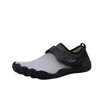 Sporty Breathable River Trekking Shoes