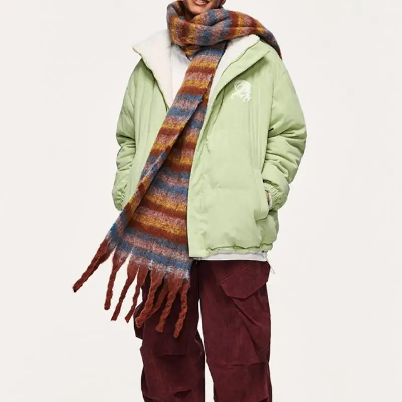 Embroidery Warming Polyester Quilted Jacket-9