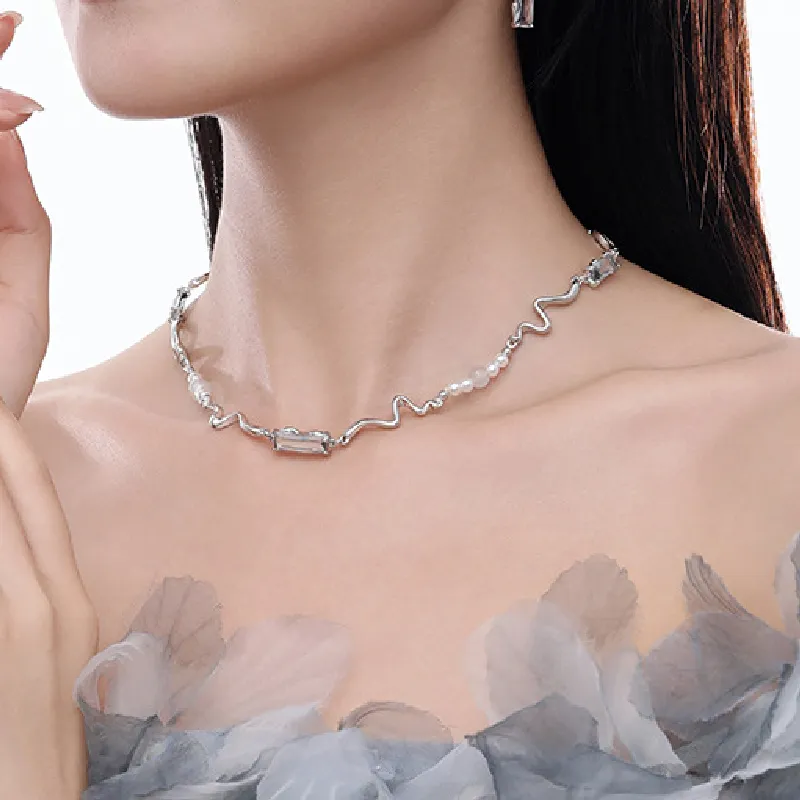 Romantic Pearls Necklace-1