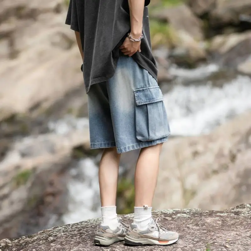 Loose Sporty Denim Shorts-3