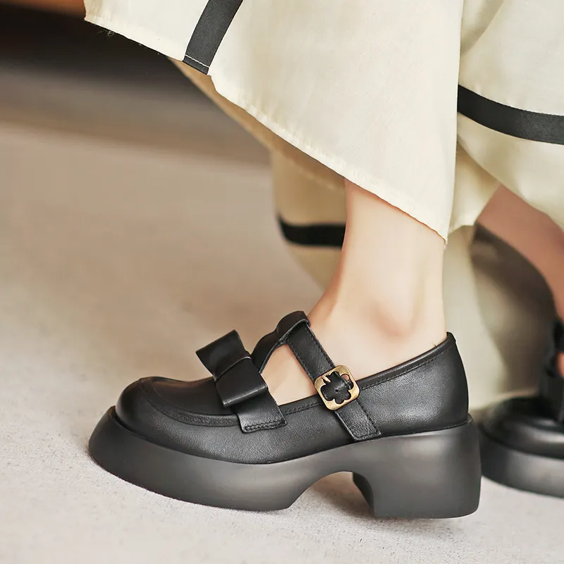 Retro Fashionable Simple Mary Jane Shoes-1