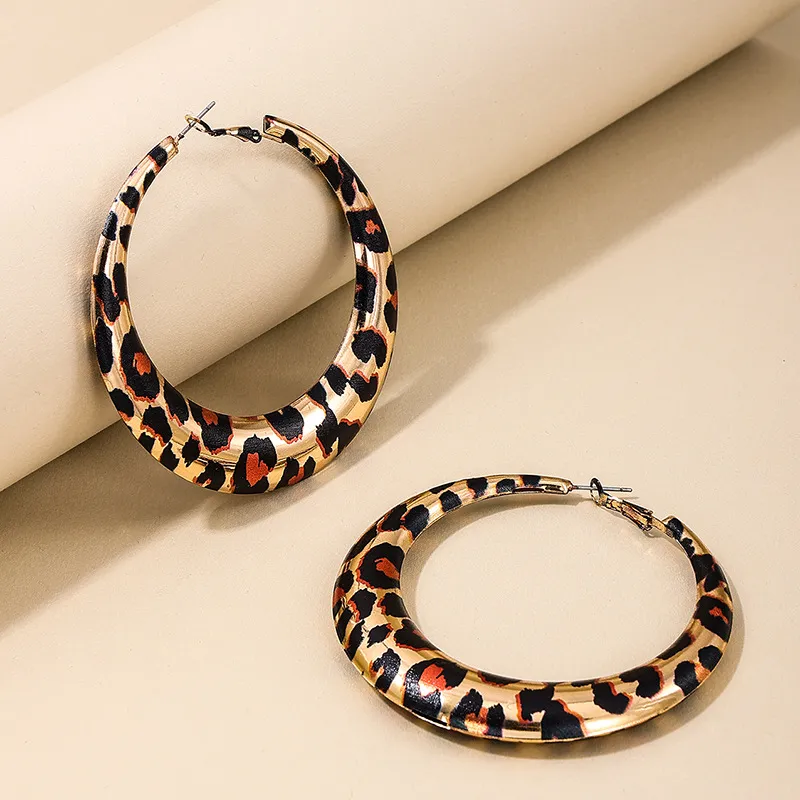 Glamorous Cute Earring-1